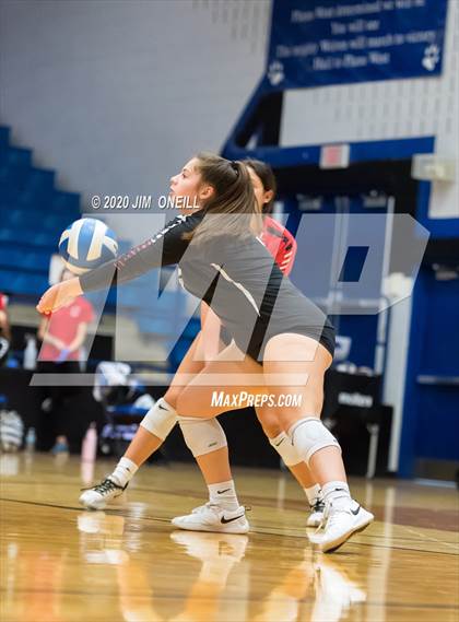 Thumbnail 3 in Coppell @ Plano West photogallery.