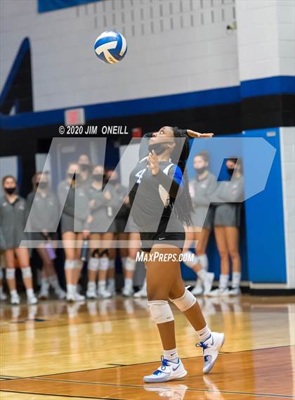 Thumbnail 3 in Coppell @ Plano West photogallery.