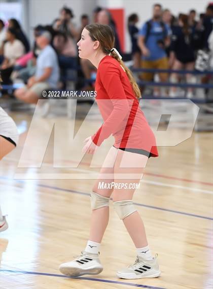 Thumbnail 1 in Imperial vs. Whittier Christian (Nike TOC Southwest) photogallery.
