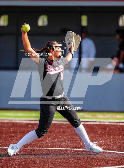 Thumbnail 1 in JV: Norman @ Mustang photogallery.