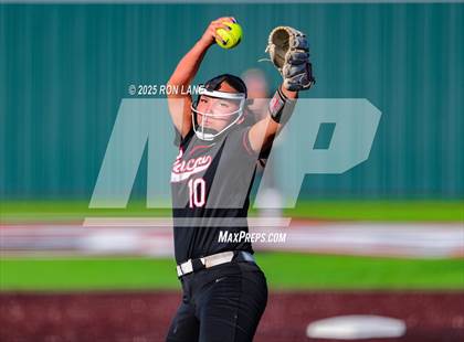 Thumbnail 1 in JV: Norman @ Mustang photogallery.