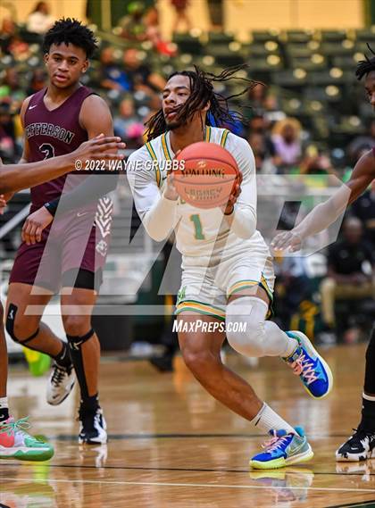 Thumbnail 2 in Jefferson @ Madison (UIL 3A Region 2 Semifinal) photogallery.