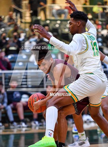 Thumbnail 2 in Jefferson @ Madison (UIL 3A Region 2 Semifinal) photogallery.