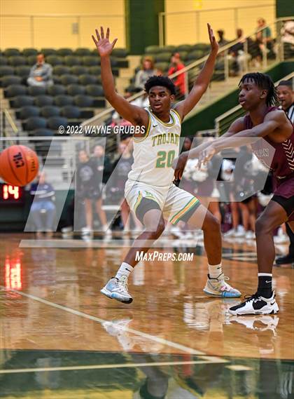 Thumbnail 2 in Jefferson @ Madison (UIL 3A Region 2 Semifinal) photogallery.