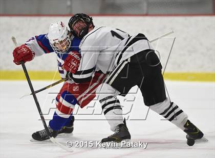 Thumbnail 2 in Glastonbury @ Xavier photogallery.
