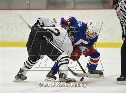 Thumbnail 3 in Glastonbury @ Xavier photogallery.