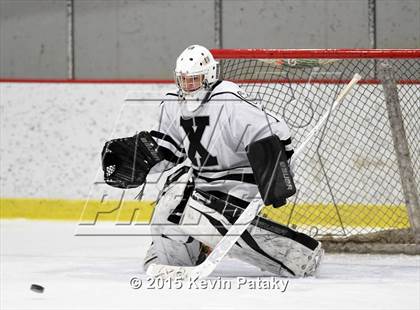 Thumbnail 1 in Glastonbury @ Xavier photogallery.