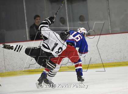 Thumbnail 3 in Glastonbury @ Xavier photogallery.