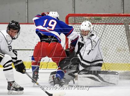 Thumbnail 1 in Glastonbury @ Xavier photogallery.