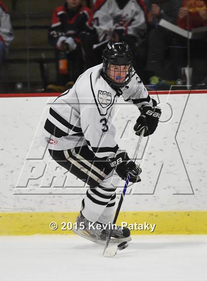 Thumbnail 3 in Glastonbury @ Xavier photogallery.