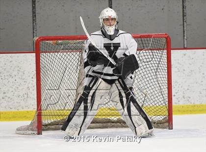 Thumbnail 3 in Glastonbury @ Xavier photogallery.