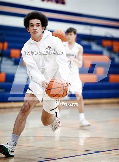 Thumbnail 3 in  Agoura vs Calabasas (5th Annual West Valley Tip-Off Classic) photogallery.