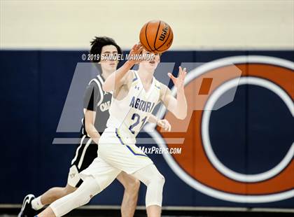 Thumbnail 1 in  Agoura vs Calabasas (5th Annual West Valley Tip-Off Classic) photogallery.