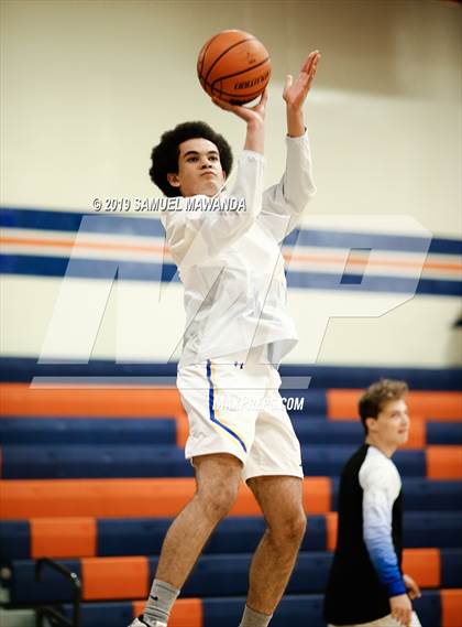 Thumbnail 2 in  Agoura vs Calabasas (5th Annual West Valley Tip-Off Classic) photogallery.