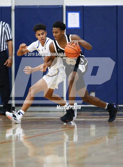 Thumbnail 2 in  Agoura vs Calabasas (5th Annual West Valley Tip-Off Classic) photogallery.