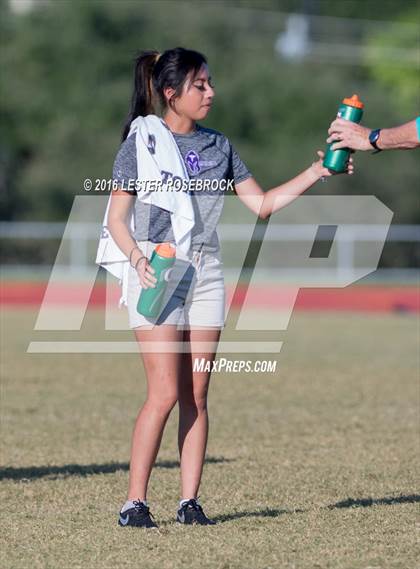 Thumbnail 2 in Stevens vs Warren JV A photogallery.