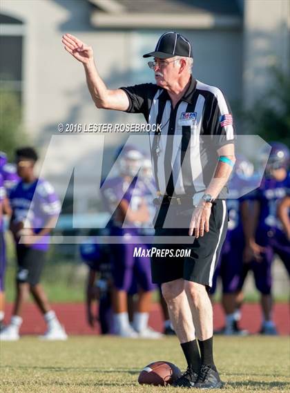Thumbnail 3 in Stevens vs Warren JV A photogallery.