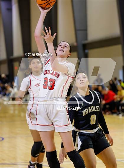 Thumbnail 3 in Bradley Central vs. Hazel Green (She Got Game Classic) photogallery.