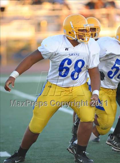 Thumbnail 3 in Grant @ Monterey Trail photogallery.
