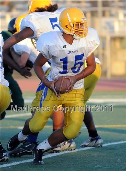 Thumbnail 2 in Grant @ Monterey Trail photogallery.