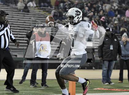 Thumbnail 2 in Helix vs Folsom (CIF State D1-AA Final) photogallery.