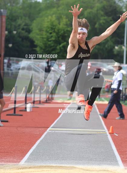Thumbnail 1 in 2023 PIAA District 3 Championships photogallery.