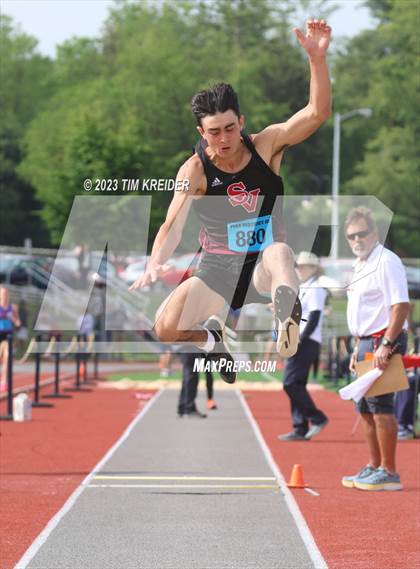 Thumbnail 2 in 2023 PIAA District 3 Championships photogallery.