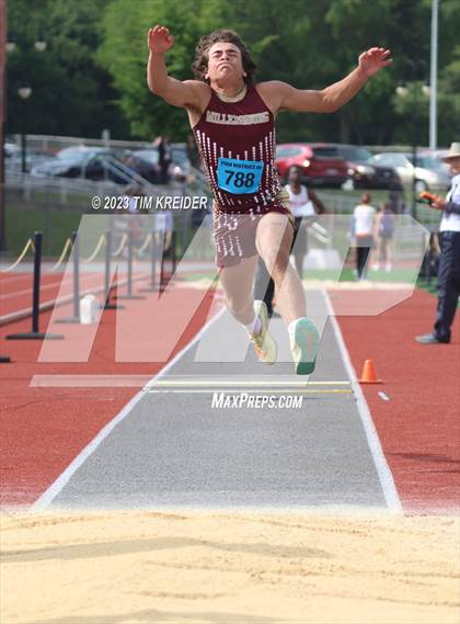 Thumbnail 1 in 2023 PIAA District 3 Championships photogallery.