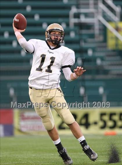 Thumbnail 1 in Greece Athena vs. Aquinas Institute (Section 5 Class A Semifinals) photogallery.