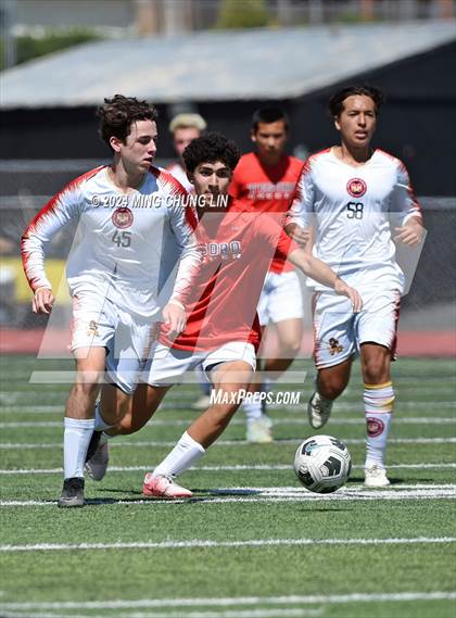Thumbnail 3 in Mission Viejo vs. Tesoro (Summer League) photogallery.