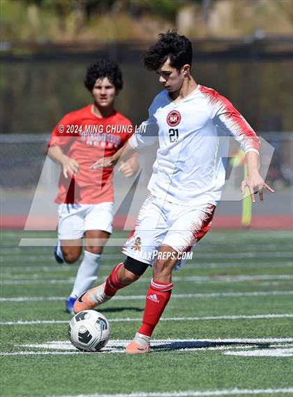 Thumbnail 2 in Mission Viejo vs. Tesoro (Summer League) photogallery.
