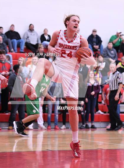 Thumbnail 1 in Springfield vs. Mogadore photogallery.