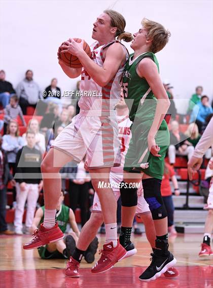 Thumbnail 1 in Springfield vs. Mogadore photogallery.