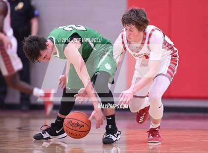 Thumbnail 1 in Springfield vs. Mogadore photogallery.
