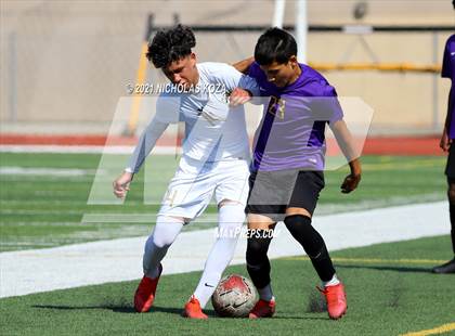Thumbnail 3 in Warren vs. Lynwood photogallery.