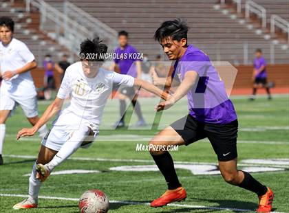Thumbnail 3 in Warren vs. Lynwood photogallery.