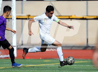 Thumbnail 1 in Warren vs. Lynwood photogallery.