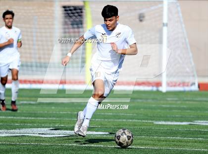 Thumbnail 1 in Warren vs. Lynwood photogallery.