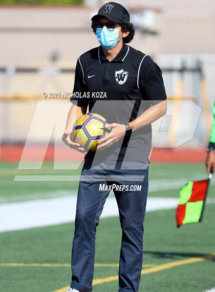 Thumbnail 1 in Warren vs. Lynwood photogallery.