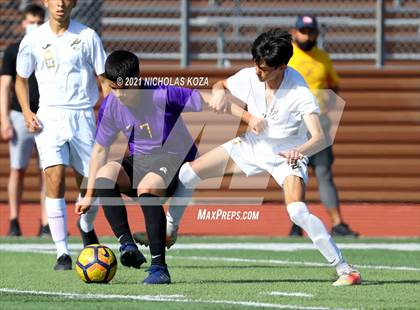 Thumbnail 1 in Warren vs. Lynwood photogallery.