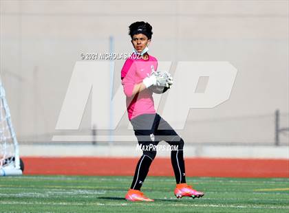 Thumbnail 1 in Warren vs. Lynwood photogallery.