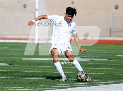 Thumbnail 1 in Warren vs. Lynwood photogallery.