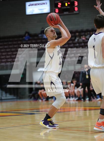Thumbnail 1 in Gunnison Valley vs. North Summit (UHSAA 2A Consolation Semifinal) photogallery.