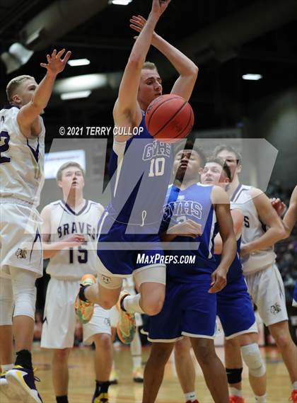 Thumbnail 3 in Gunnison Valley vs. North Summit (UHSAA 2A Consolation Semifinal) photogallery.