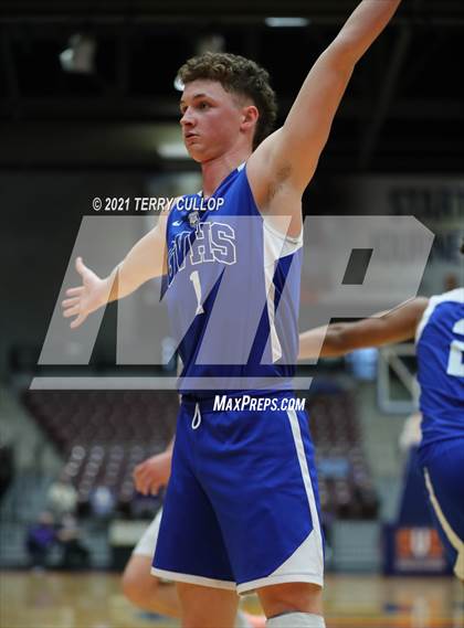 Thumbnail 1 in Gunnison Valley vs. North Summit (UHSAA 2A Consolation Semifinal) photogallery.