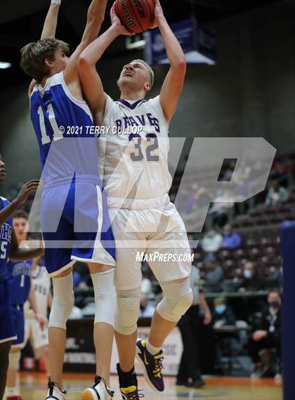 Thumbnail 1 in Gunnison Valley vs. North Summit (UHSAA 2A Consolation Semifinal) photogallery.