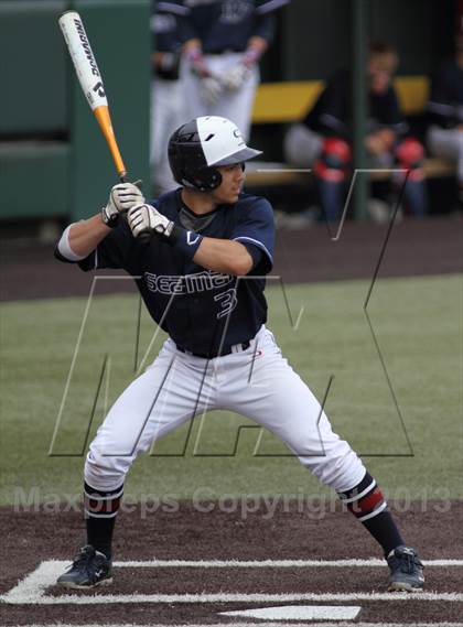 Thumbnail 1 in Seaman vs Shawnee Heights (KSHSAA 5A Semifinal) photogallery.
