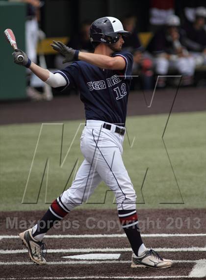 Thumbnail 2 in Seaman vs Shawnee Heights (KSHSAA 5A Semifinal) photogallery.