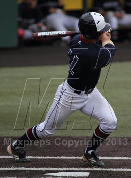 Thumbnail 1 in Seaman vs Shawnee Heights (KSHSAA 5A Semifinal) photogallery.