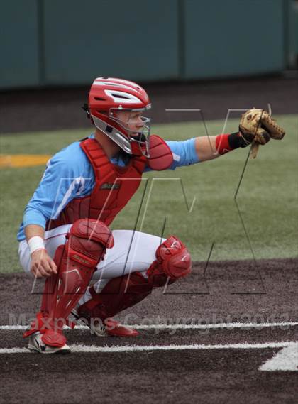 Thumbnail 3 in Seaman vs Shawnee Heights (KSHSAA 5A Semifinal) photogallery.